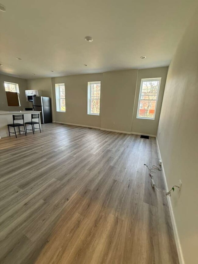 Photo - 3215-3217-3217 Nebraska Ave Unit 3215-1F Nebraska Ave