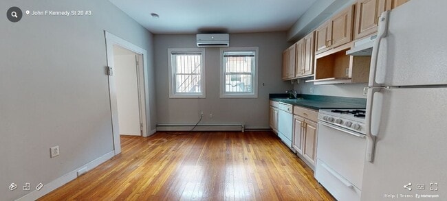 Building Photo - 14 JFK St Rental