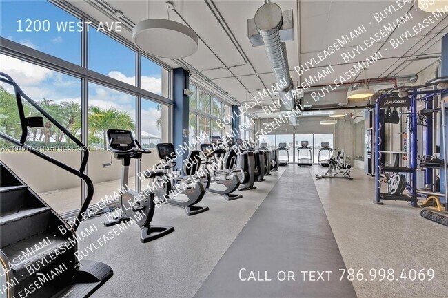 Photo - 1200 West Ave