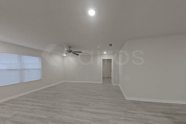 Photo - 4793 Malay Cir