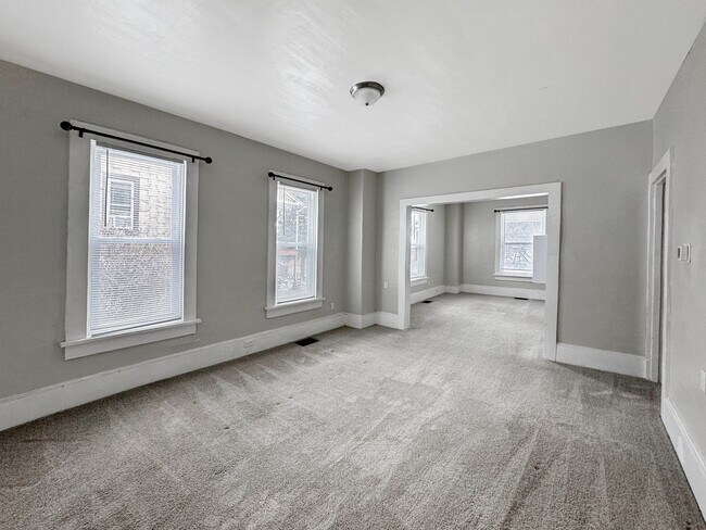 Photo - 471-473 West Fourth Street Unit 471