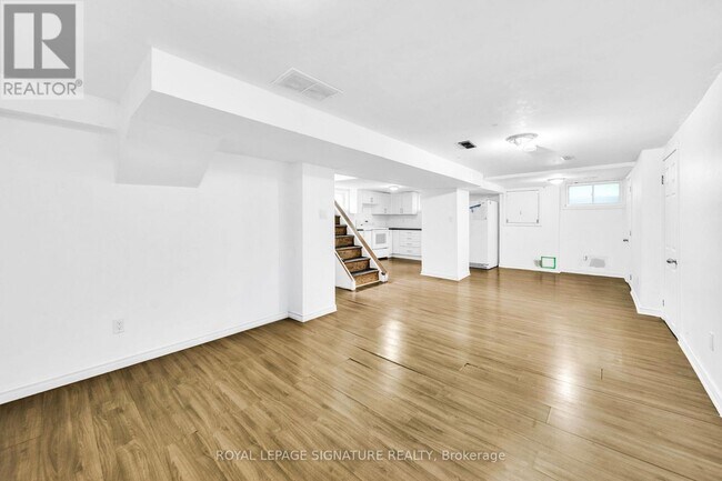 Photo - 43 Parkside Dr