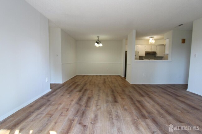 Photo - 1915 Aspen Dr