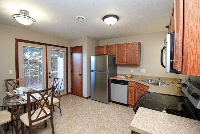 Boulder Creek Apartments