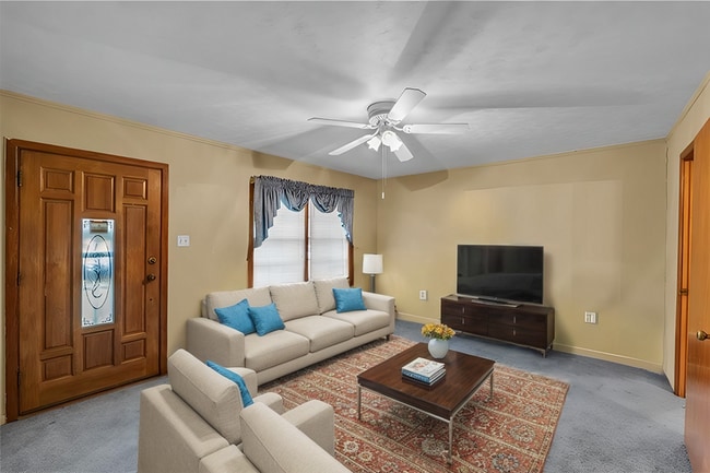 Photo - 3300 Wynmore Dr