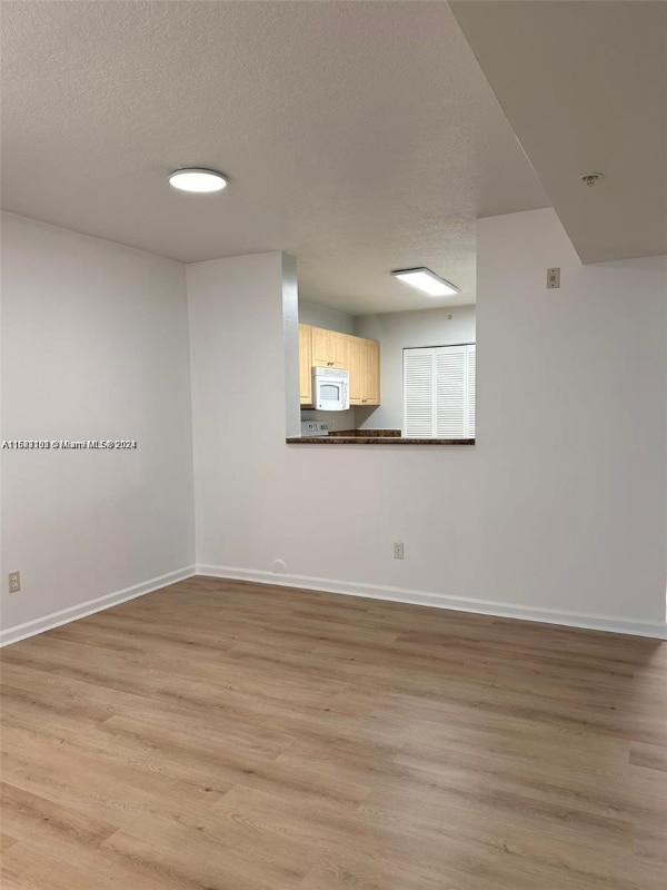 Photo - 529 E Sheridan St Unit 1-108