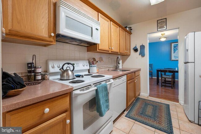 Photo - 9701 Fields Rd Unidad 1604