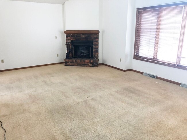 Photo - 3 Bedroom, 3 Bath Home With 2-Car Attached Garage In Rothschild