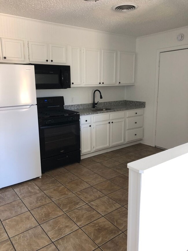 Photo - Bald Knob Duplex