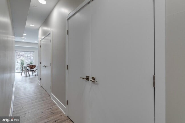 Photo - 1952 Bryn Mawr Ave Unidad 4B