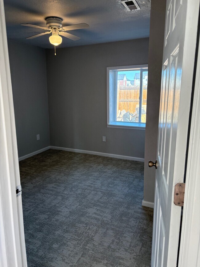 1558 Dallas St Apartments Unit One Half Aurora, CO