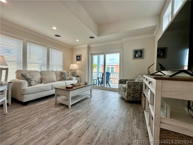 Photo - 2632 NE Pelican Wy