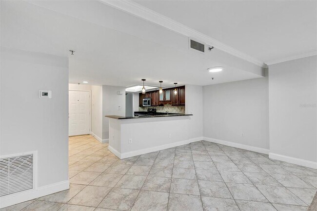 Photo - 530 E Central Blvd Unit 102