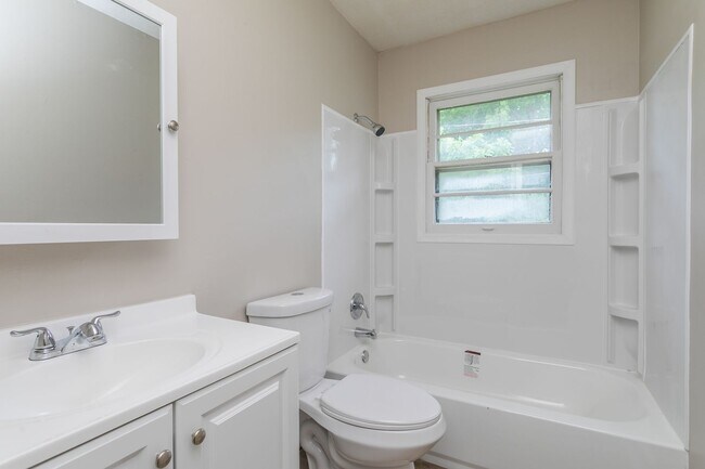 Photo - 3611 Rock Quarry Rd Unit A