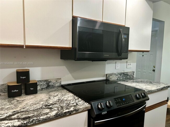 Photo - 7903 Willow Springs Dr Unit 1112