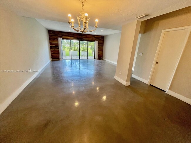 Photo - 9007 SW 62nd Terrace