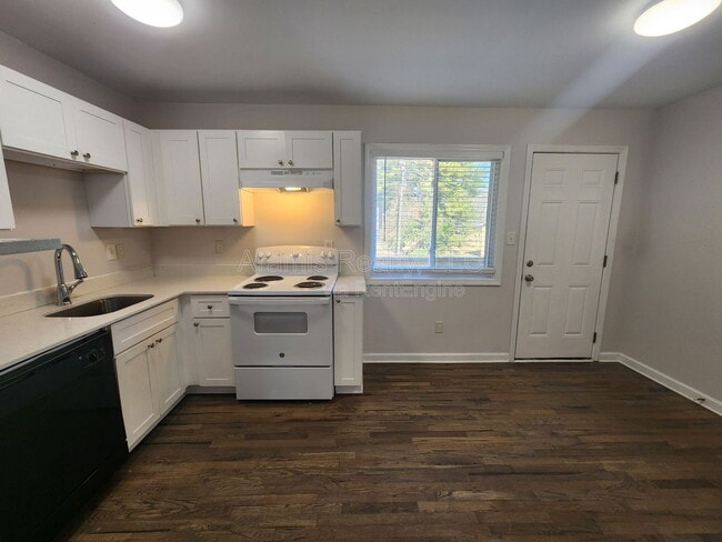 Photo - 1651 Line Cir Unit 3