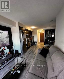 Photo - 255 Village Green Square Unit 2509