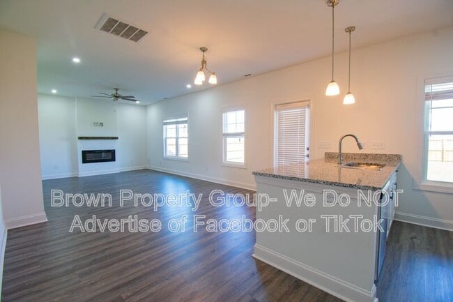 157 Easy St