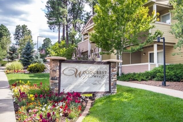 Woodcrest - Woodcrest Apartments