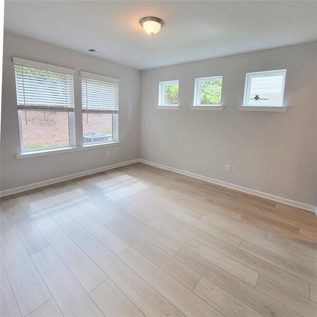 112 Werner Brk Wy SW