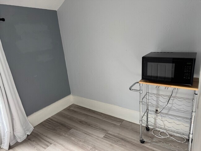 Photo - 6th/Grant upper