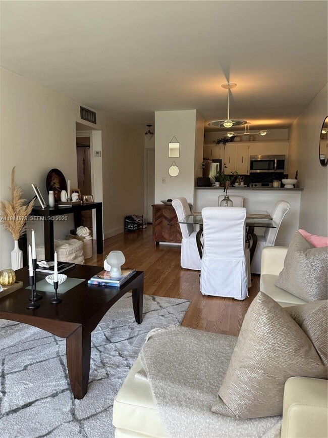 Photo - 1225 NE 124th St Unit 33A