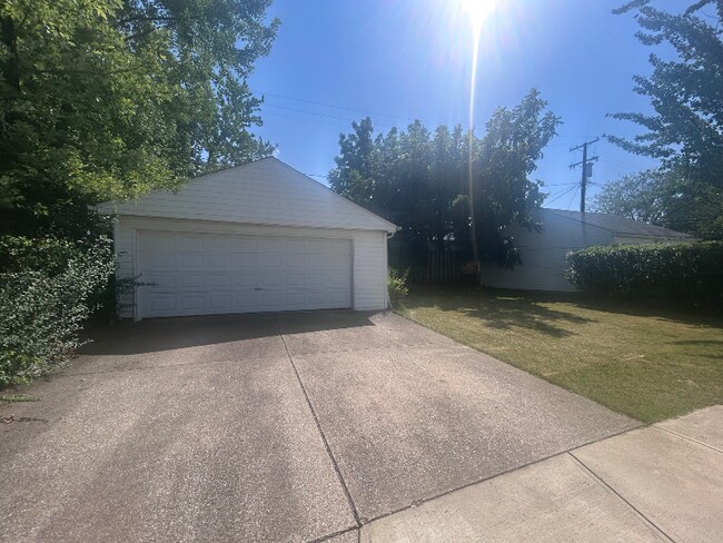 Photo - 10108 Park Heights Ave Unit Up