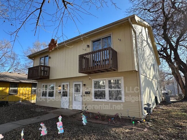 Photo - 225 Ottawa St