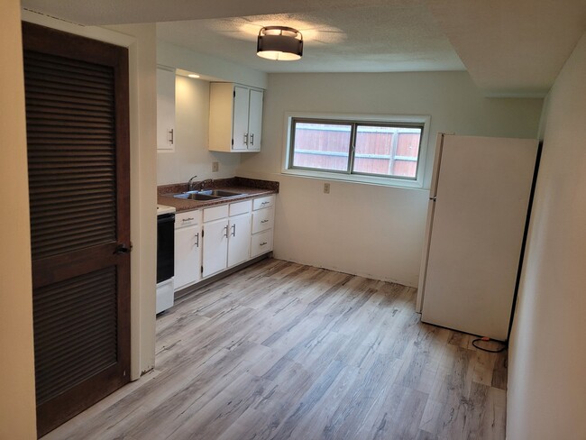 Photo - 520 N 19th Ave