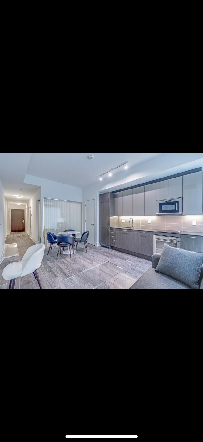 Photo - Large 1 bedroom Plus Den Condo in downtown... Unit 204