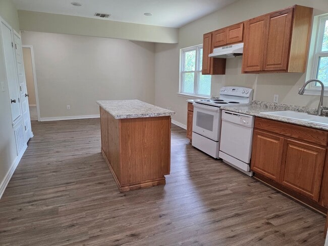 Photo - Beautifully Remodeled Gem!