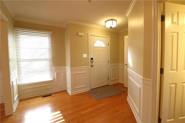 Photo - 2014 Trillium Ct