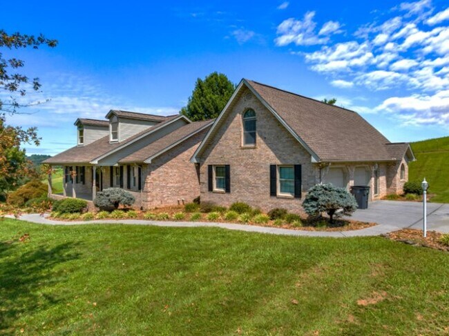 Photo - $2750. - Spacious 3 bedroom/3 bath brick h...