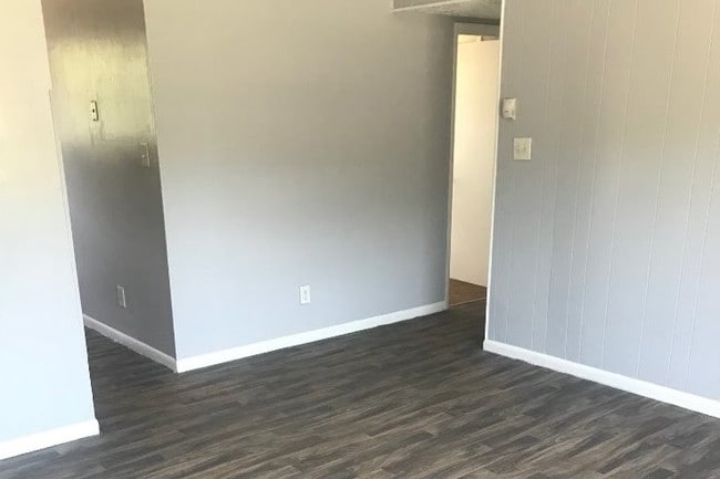 Photo - Appleton Apartments