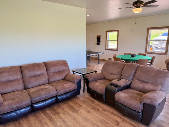 Photo - 27945 Island Butte Ln