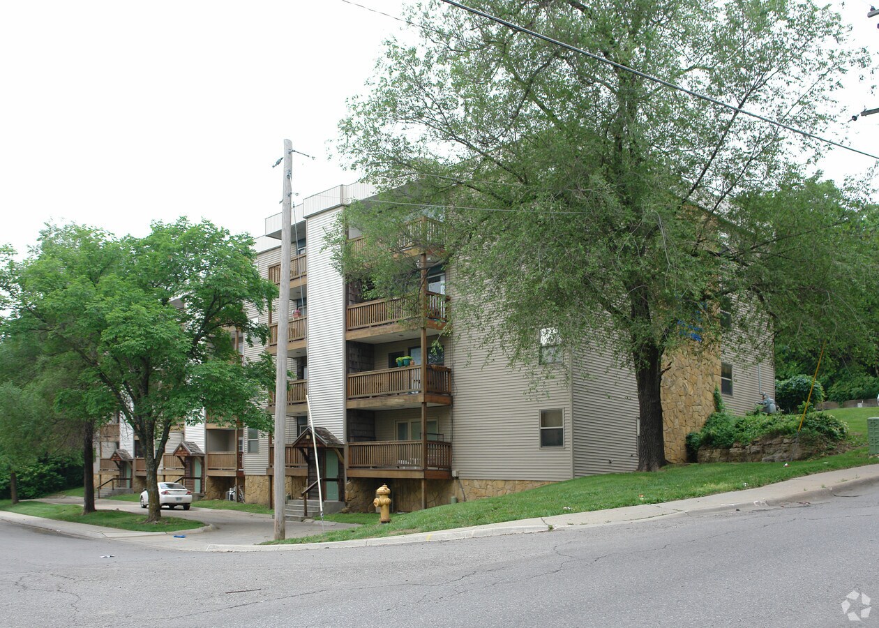 Avalon Apartments - Avalon Apartments