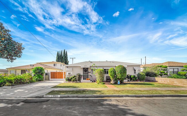 Photo - 17917 Evelyn Ave Unit 17917 Evelyn Ave #A