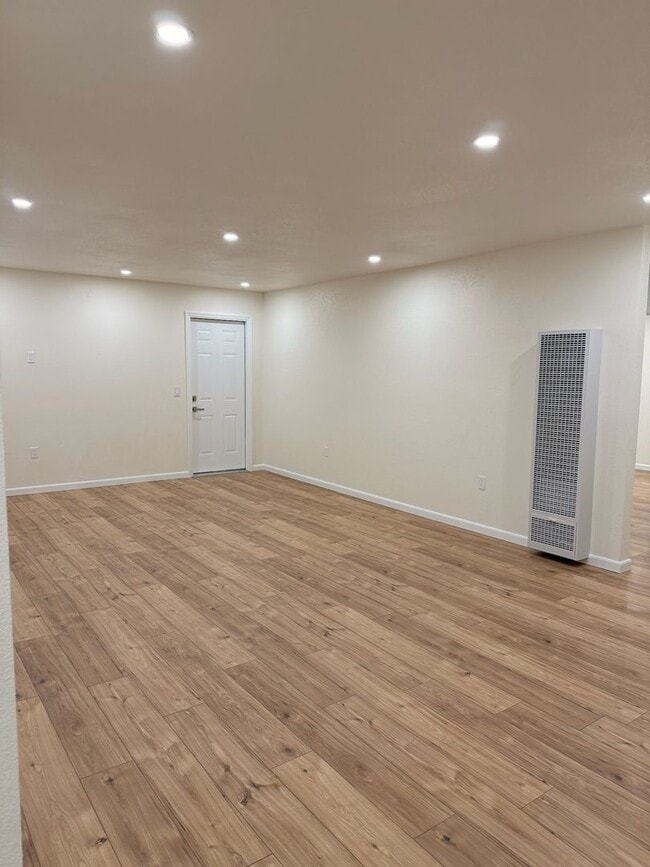 Photo - Bolsa Knolls NEWLY UPDATED 3 Bedroom / 2 Bathroom House w/ Fenced Yard & Laundry Hookups