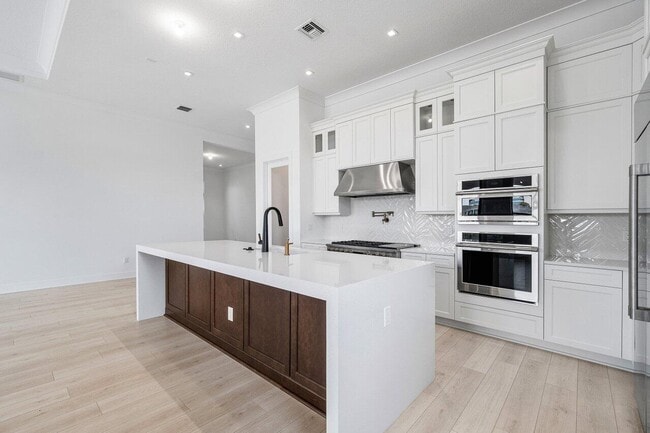 Photo - 13393 Artisan Cir