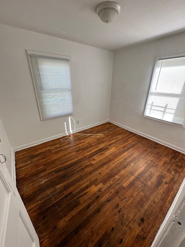 Photo - 2 bed 1 bath