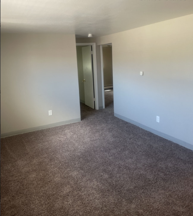 Photo - 2 Bedroom 1 Bathroom Westminster Quadplex - Lower unit Unidad 7117