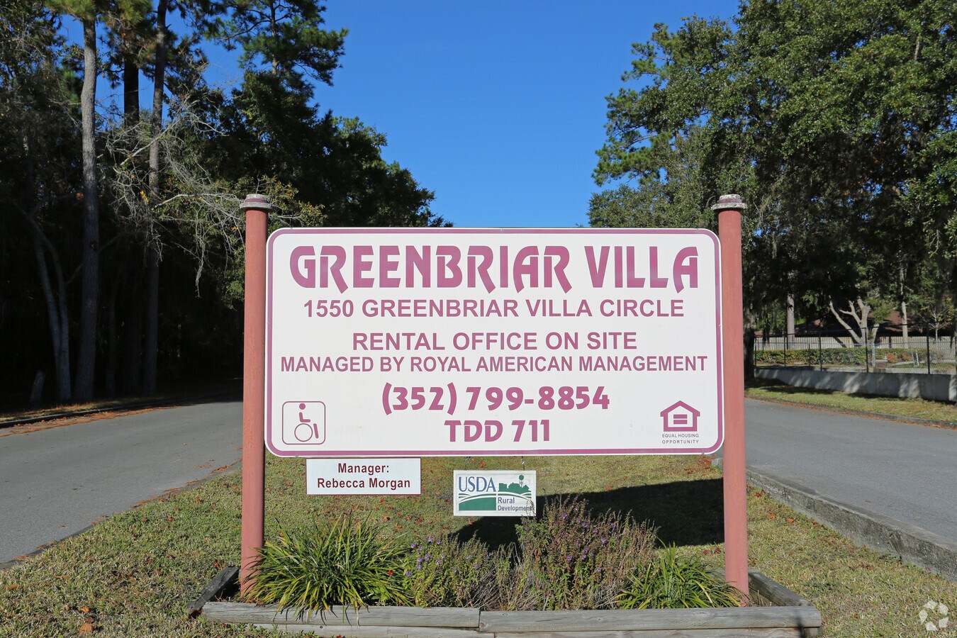 Photo - Greenbriar Villa Apartments