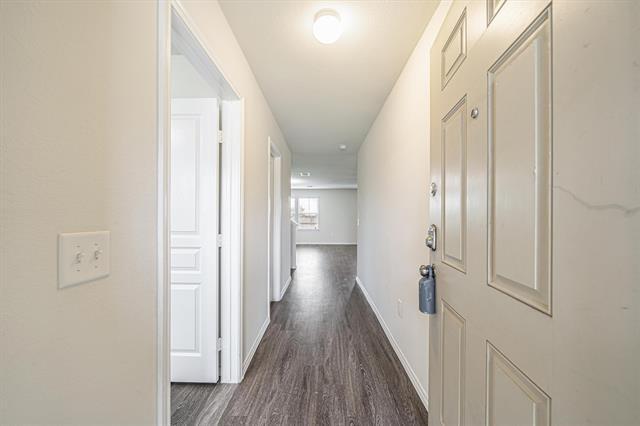 Photo - 5007 Royal Amber Ln