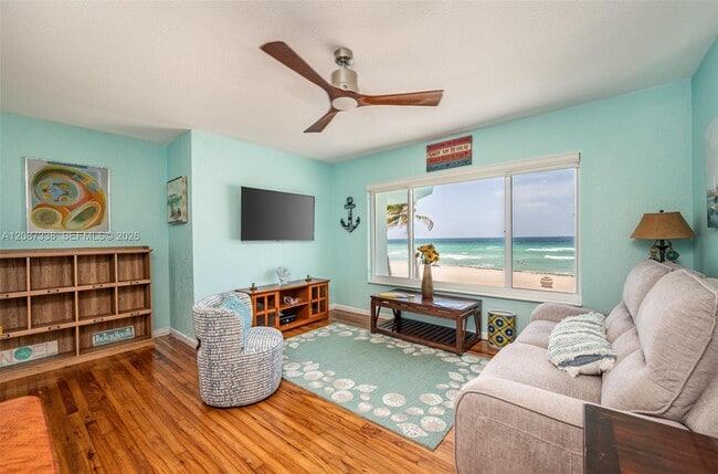 3400 N Surf Rd Unit 4