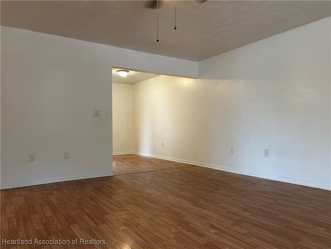 Photo - 4926 Salmon Dr