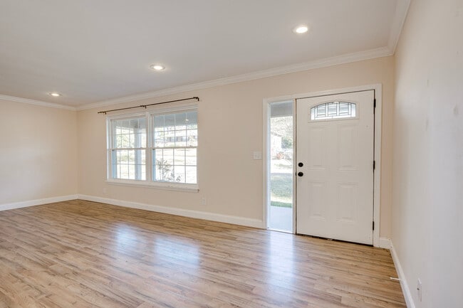 Photo - 111 Lehigh Ave