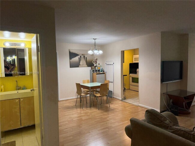 Photo - 17021 N Bay Rd Unit 222