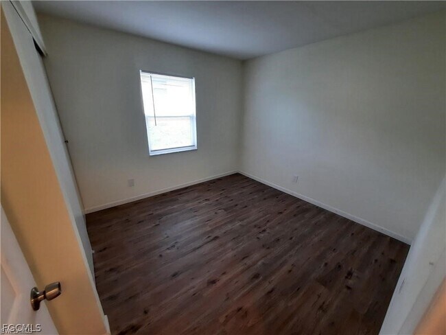 Photo - 198 Charlotte Ave