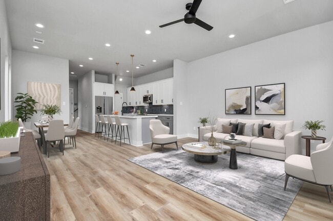 Photo - 6817 Peerless St